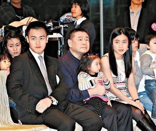 被低估的刘銮雄长子刘鸣炜：将财产转卖给甘比才是他的精明之处