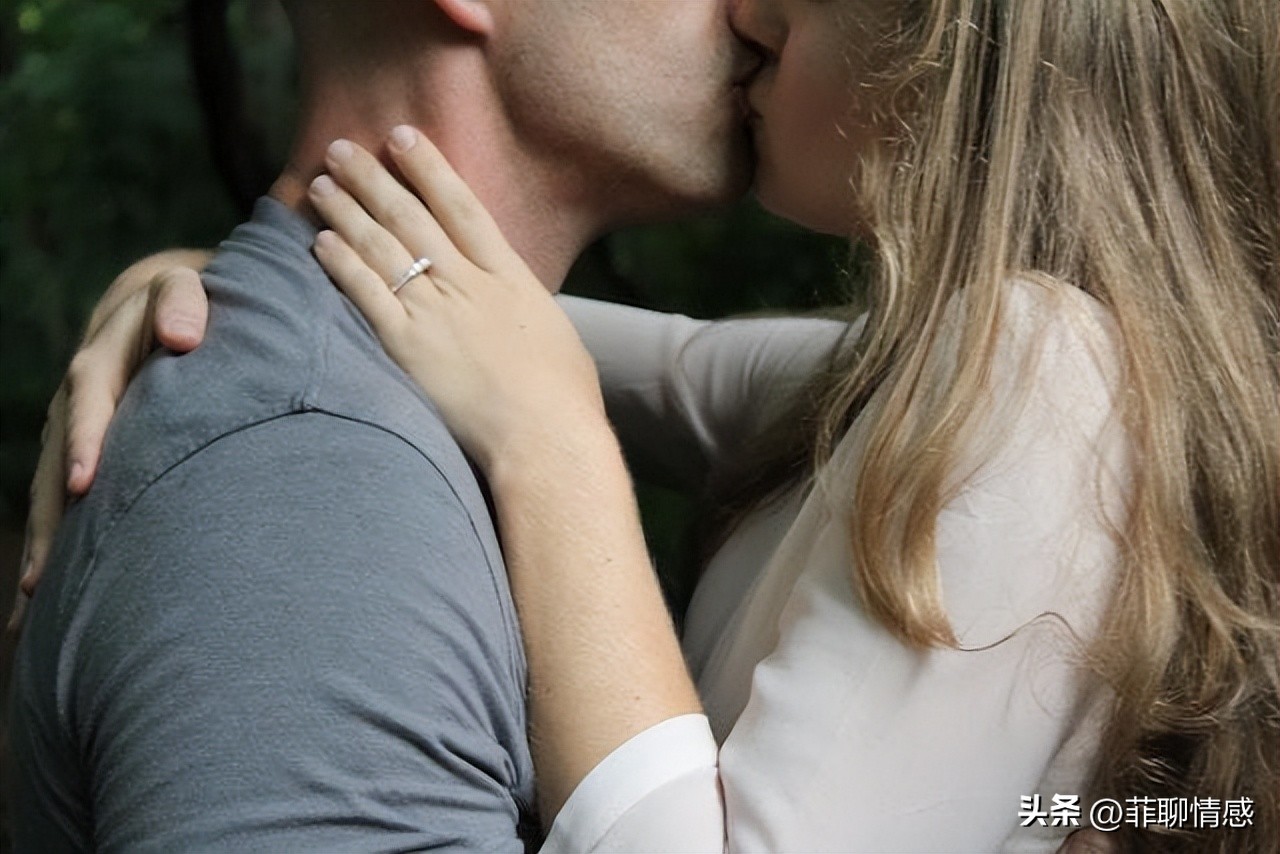 怎么样让恋爱保持新鲜感,如何让一段恋爱变得活跃起来