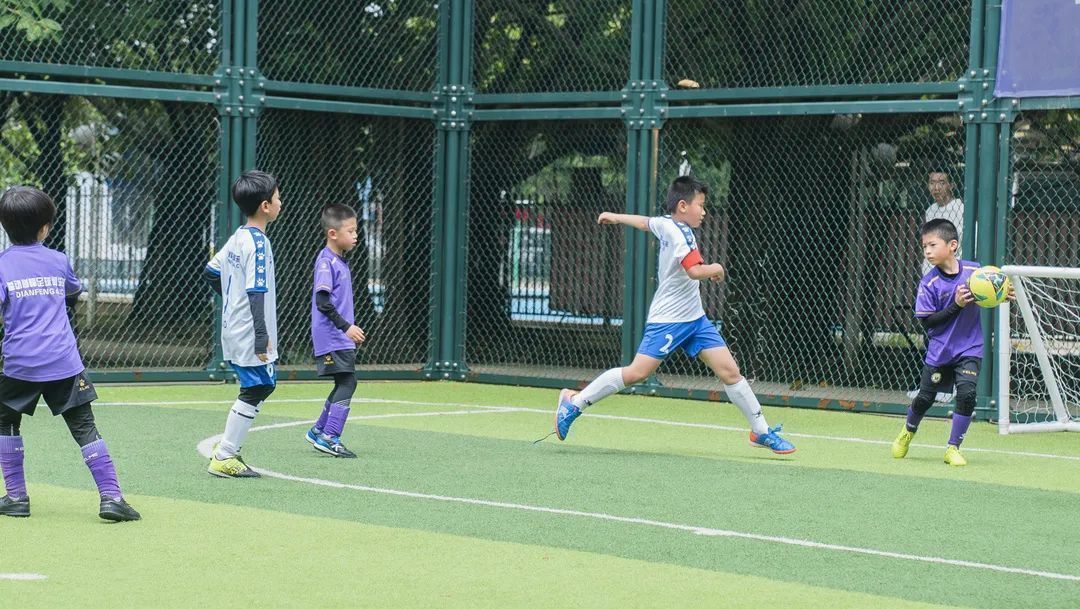 足球运动可以锻炼身体哪些方面,足球运动的体育精神和文化价值