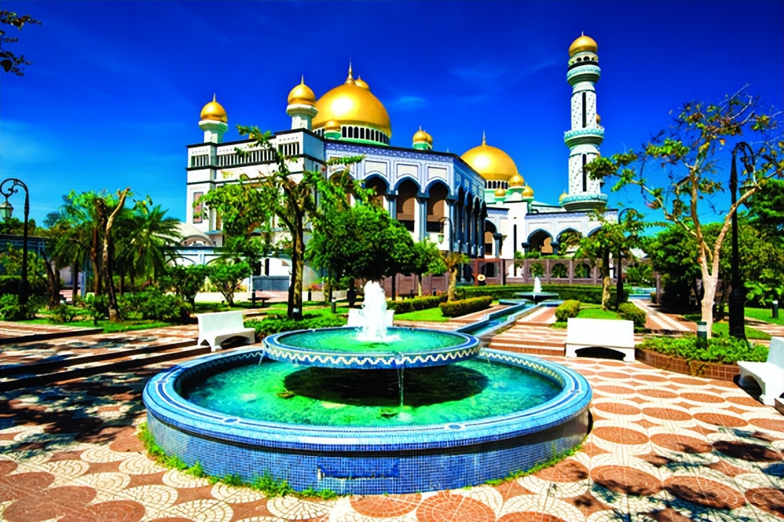 文莱的冷知识大全,文莱这个国家的简介及风俗