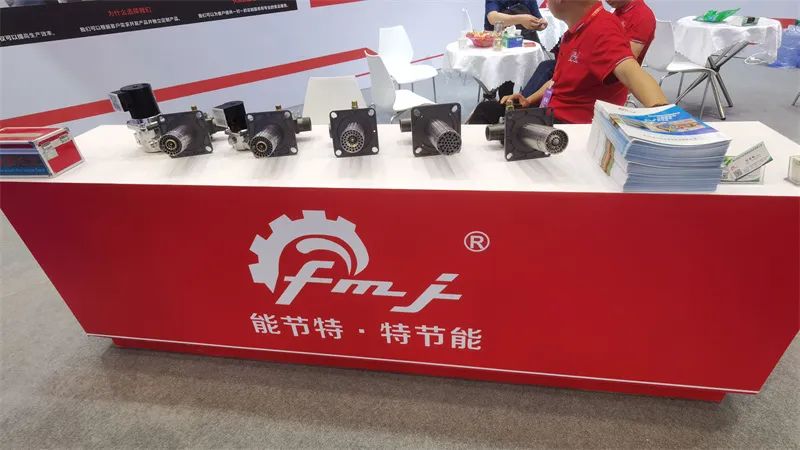 最新低碳智能技术亮相石油装备展,低碳技术与智能制造科技博览会