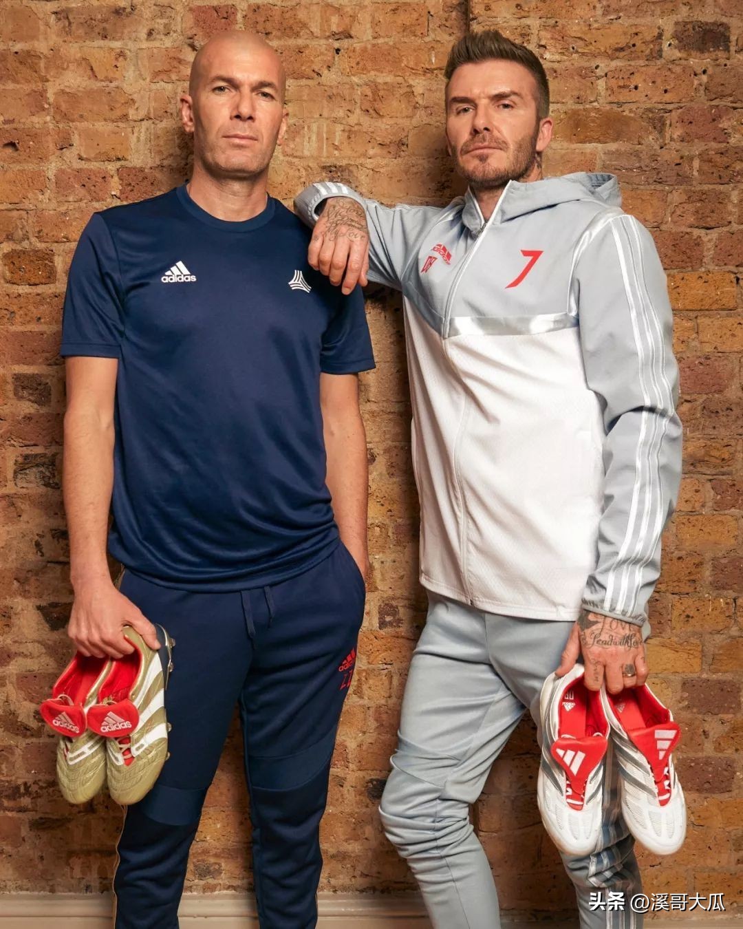 全球公认十大经典足球鞋,足球鞋新鞋拍照