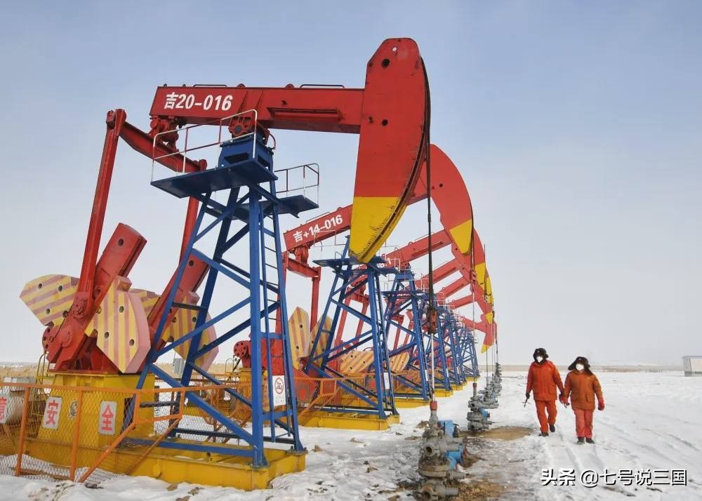 我国石油产量最高的10个省份，南方只有1个，其余9个都在北方
