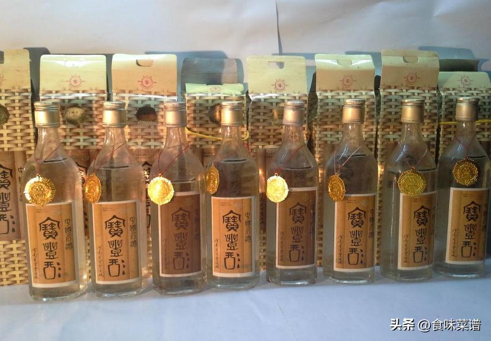 美国机场免税店买的茅台酒,国外机场免税茅台多少钱一瓶