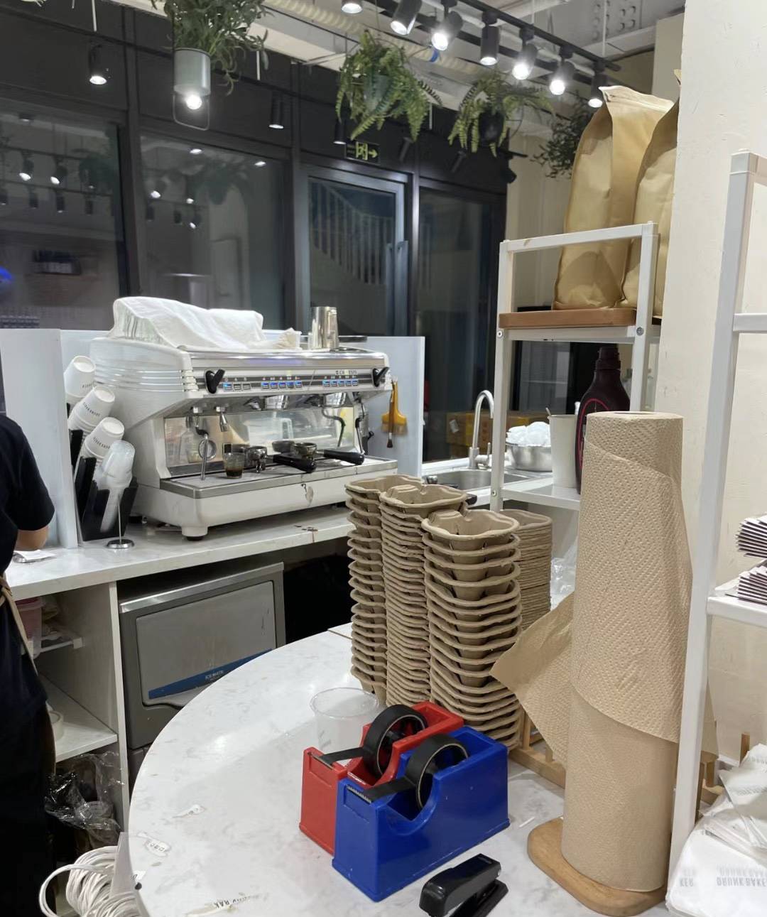 告别IT高薪，37岁二胎妈妈打零工养家