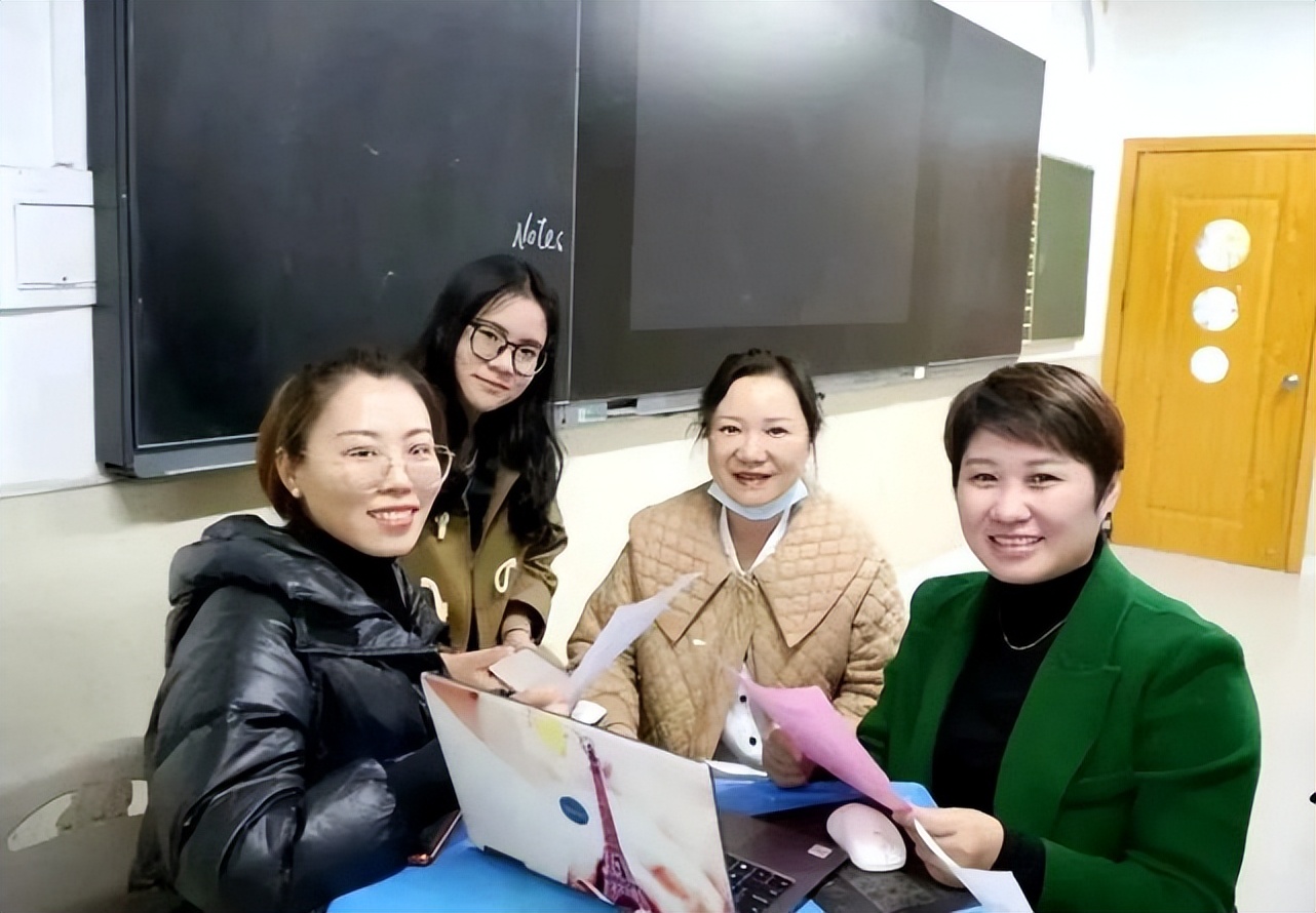 长潭两地融城历史教研活动扎实开展