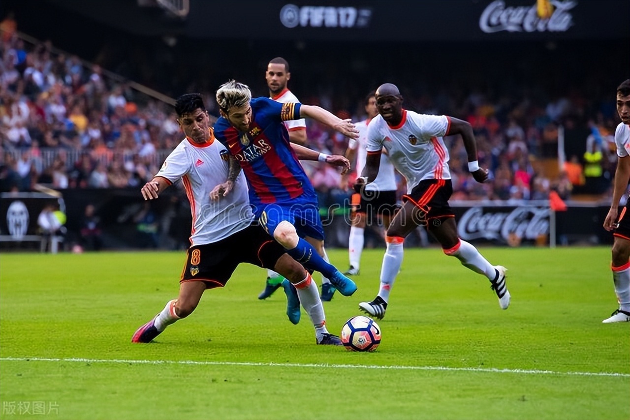 梅西c罗欧冠同组抽签视频,梅西和c罗到底谁才是欧冠之王