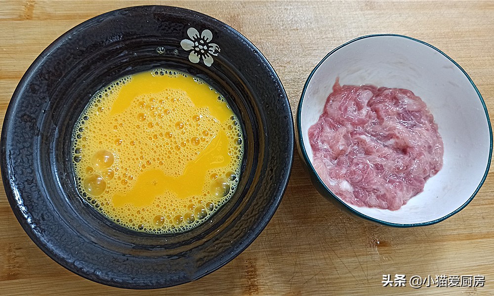 粉皮豆腐肉丝怎样烧最对老人胃口,西红柿豆腐豆芽肉丝汤做法大全