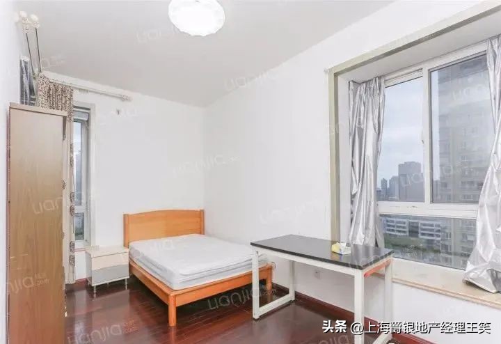 盛世年华经典小户型,盛世年华70多平三房