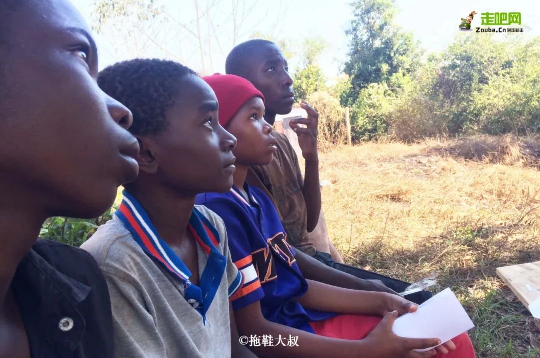 一双拖鞋走遍东南亚,一双拖鞋走世界原版