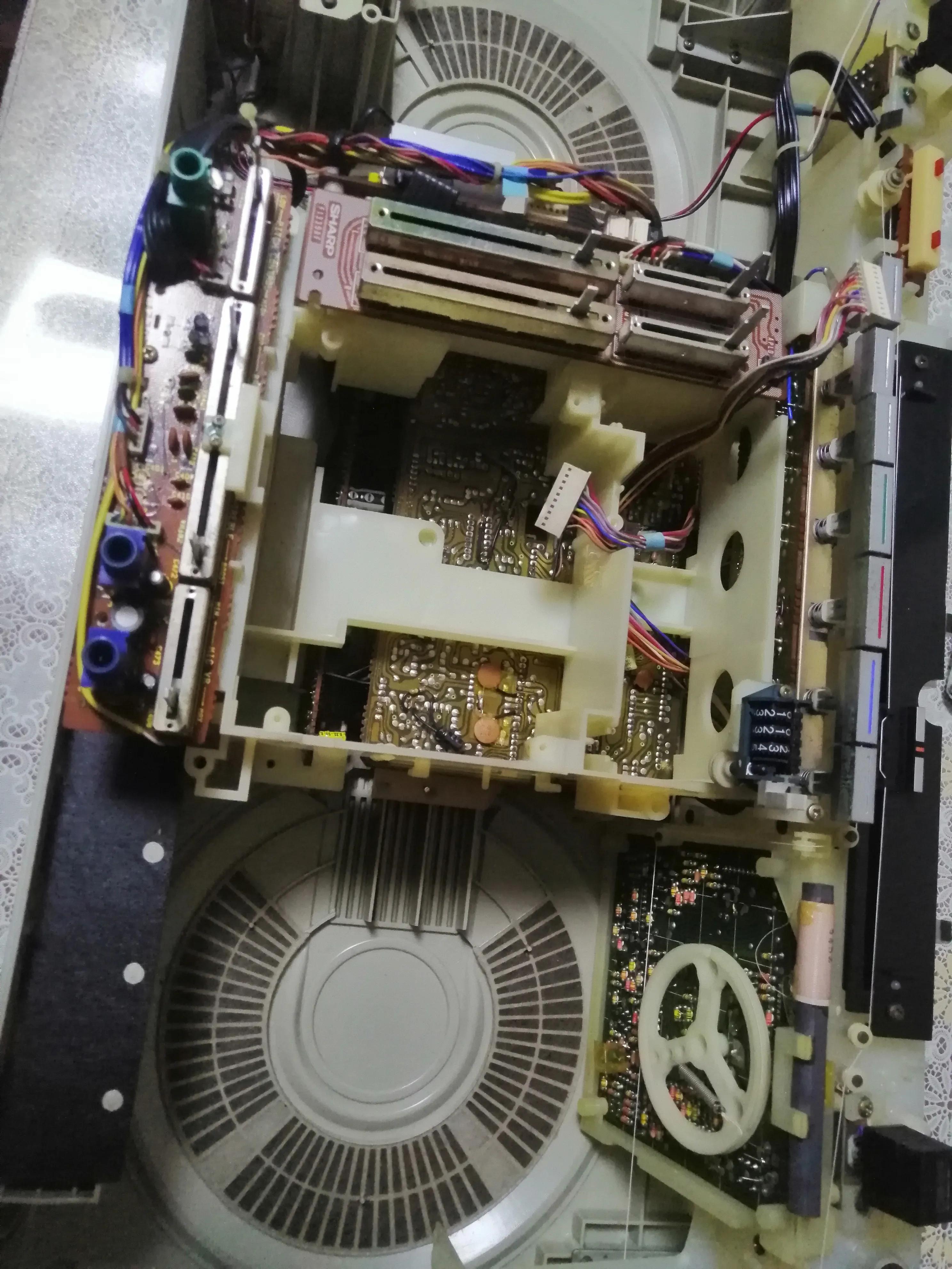 日本本土收录机夏普GF-535维修