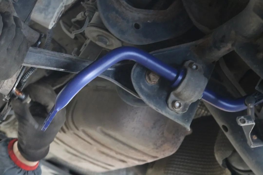 老迈腾b7换新款后新标,迈腾b7翻新哈尔滨