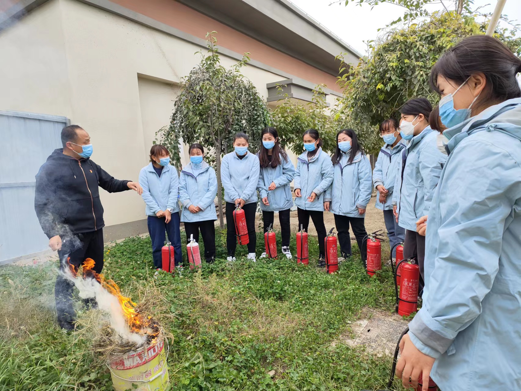 合阳县恒大幼儿园:筑牢消防防线守护师幼平安