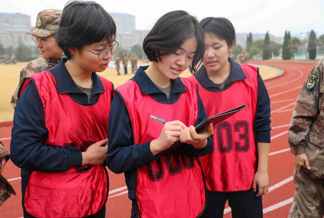 速度与激情超燃片段公路追逐比赛,速度与激情现场直击