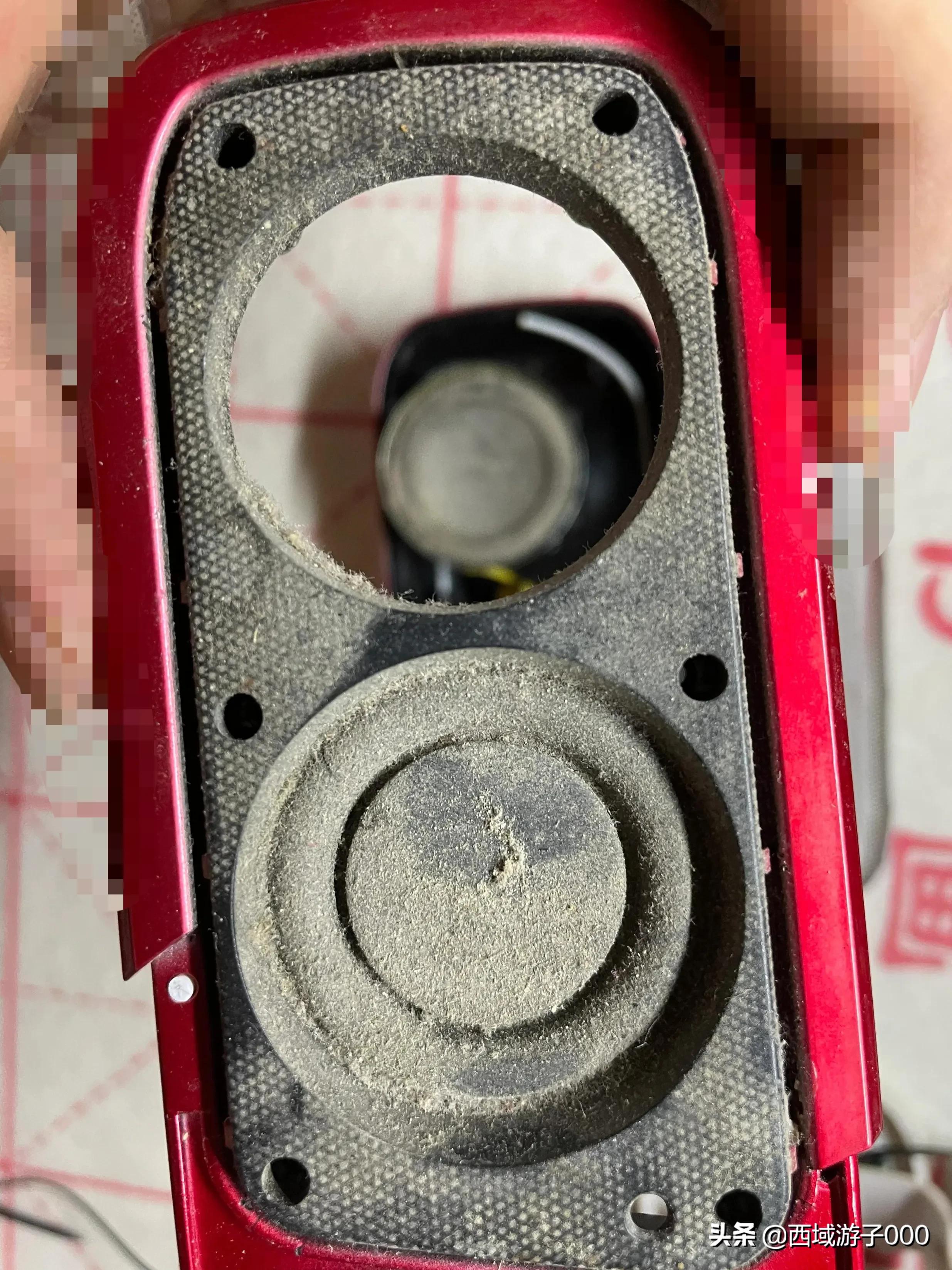 拆解旧收音机教程-里面全是宝贝（不能丢哟）