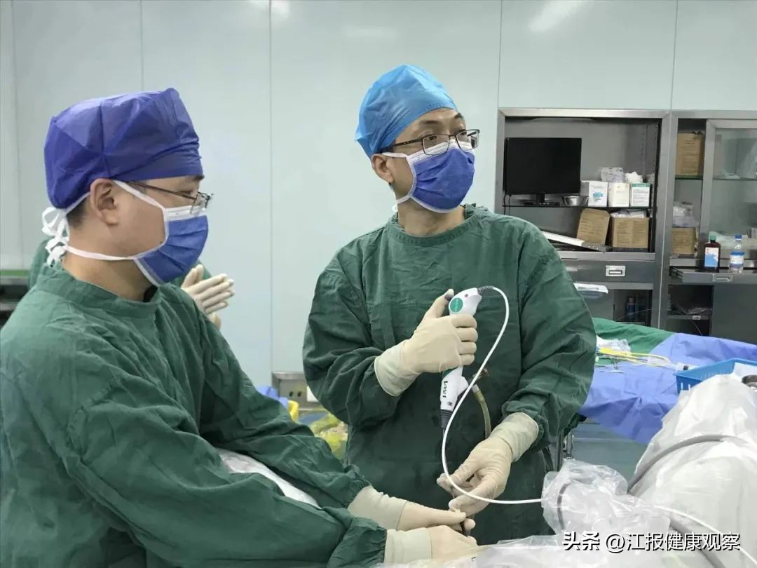男子结石困扰20余年，南昌市中心医院（江西省中西医结合医院）泌尿外科团队精准清除左肾完全性铸型结石