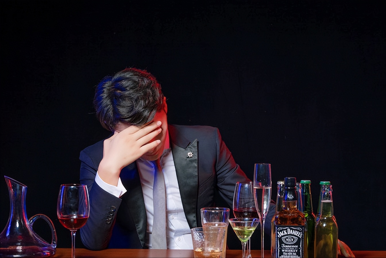 酒后法律责任,醉酒负法律责任