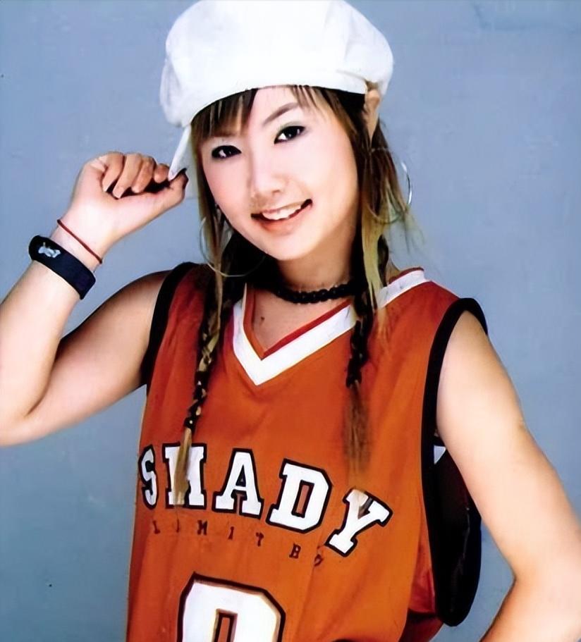 05超女李宇春夺冠背后,超女李宇春夺冠视频