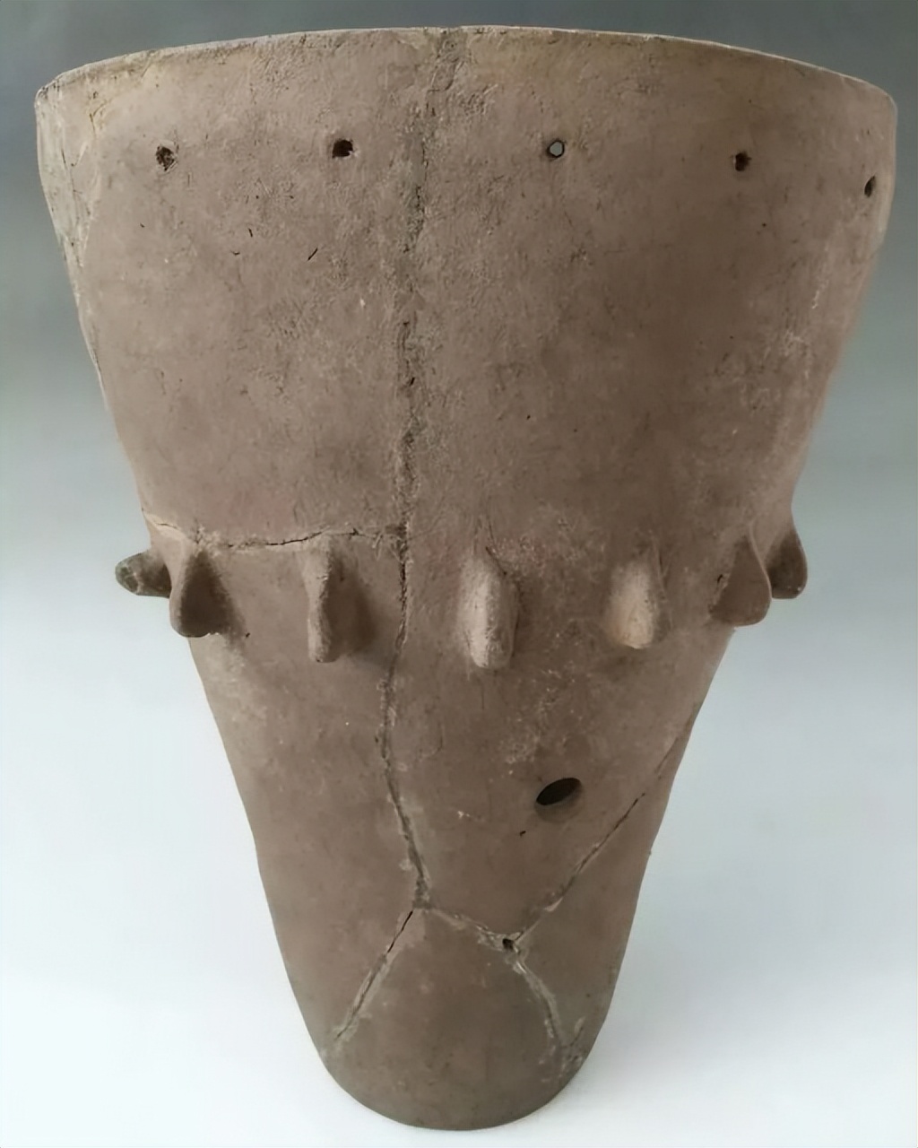 新石器时代陶器的发展演变,原始社会陶器反映的艺术和精神