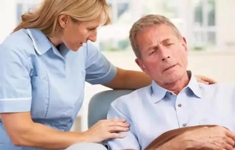 老年人结直肠癌患者危险因素及应用加速康复外科的临床治疗如何？