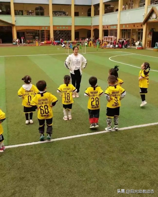 3到7岁足球游戏教案,足球游戏打鸭子教案