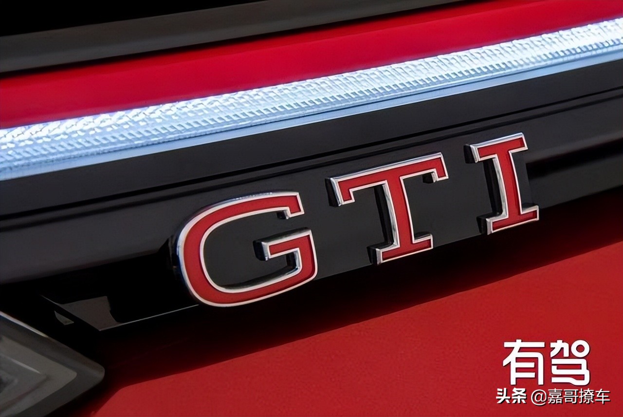 大众高尔夫手动挡2万左右,大众高尔夫小钢炮2.0t多少钱落地