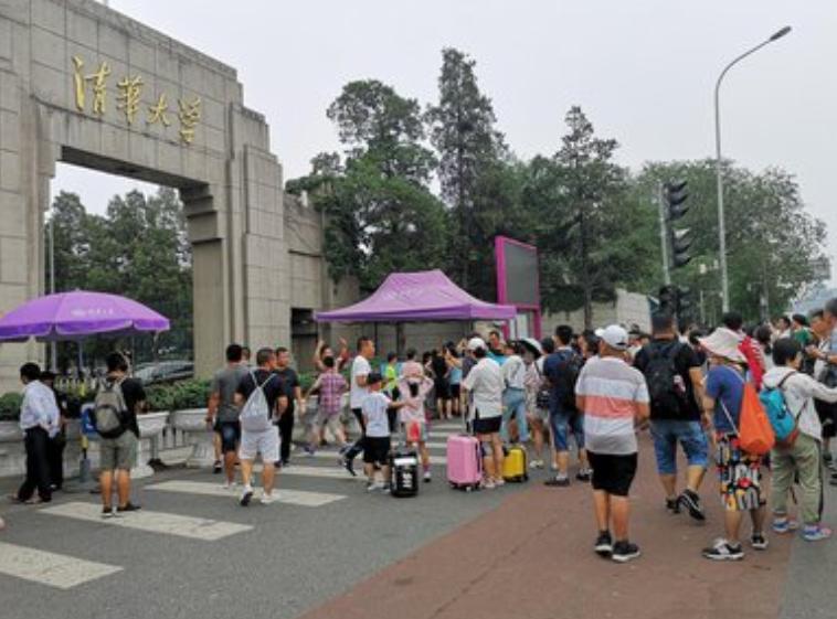 别人考上清华、北大，而湖南一考生考上了“烤鱼学院”，长见识了