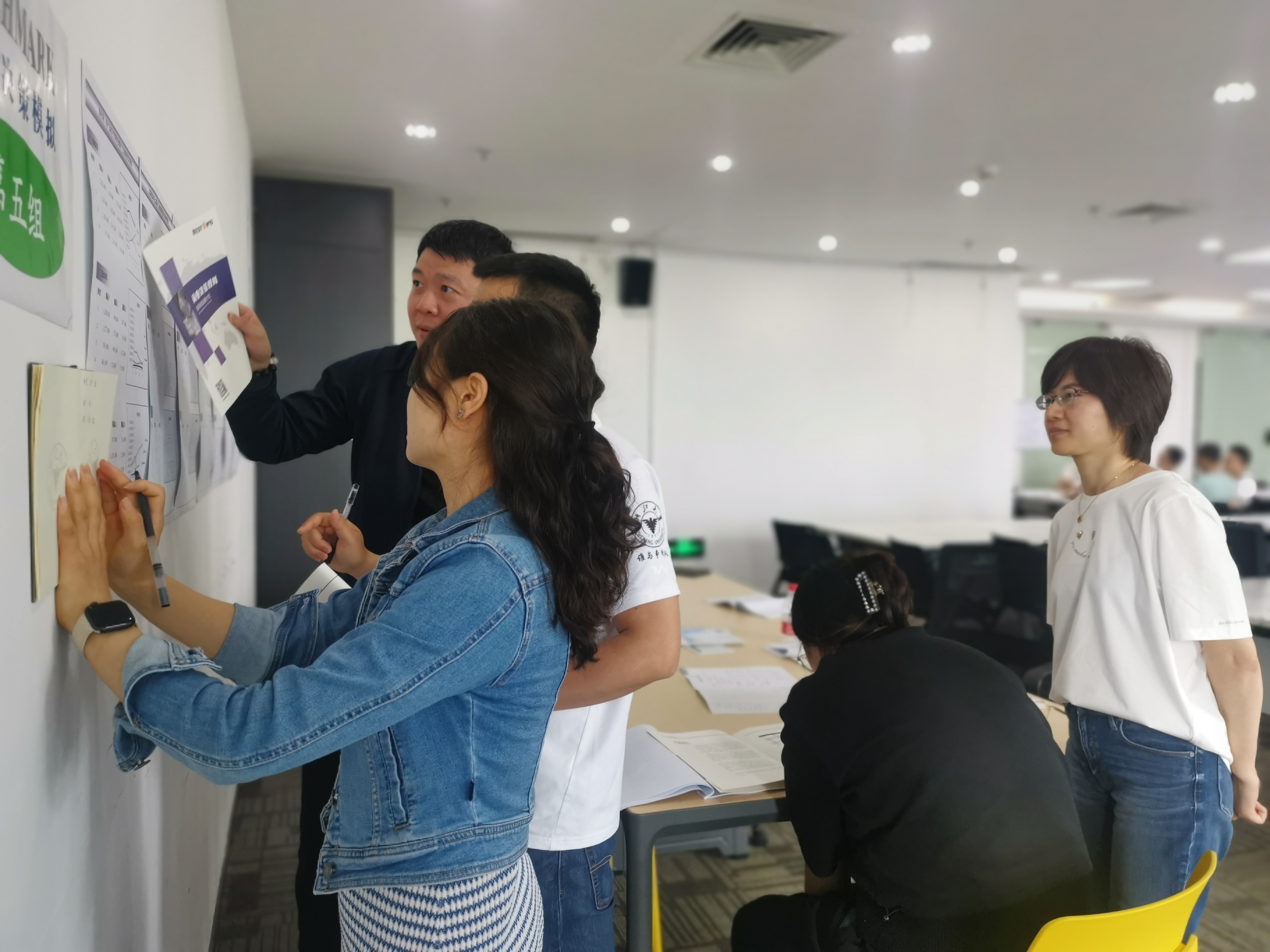 从木星商战“硝烟”到腾讯创新“实战”——这堂课还在“吵”