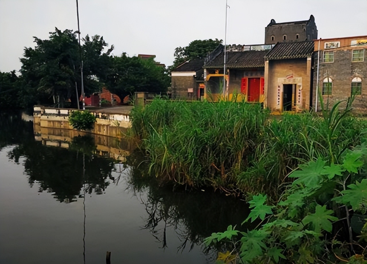 鍏崷鍙ゆ潙涔嬭皽,鍏崷鍙ゆ潙鏈В涔嬭皽