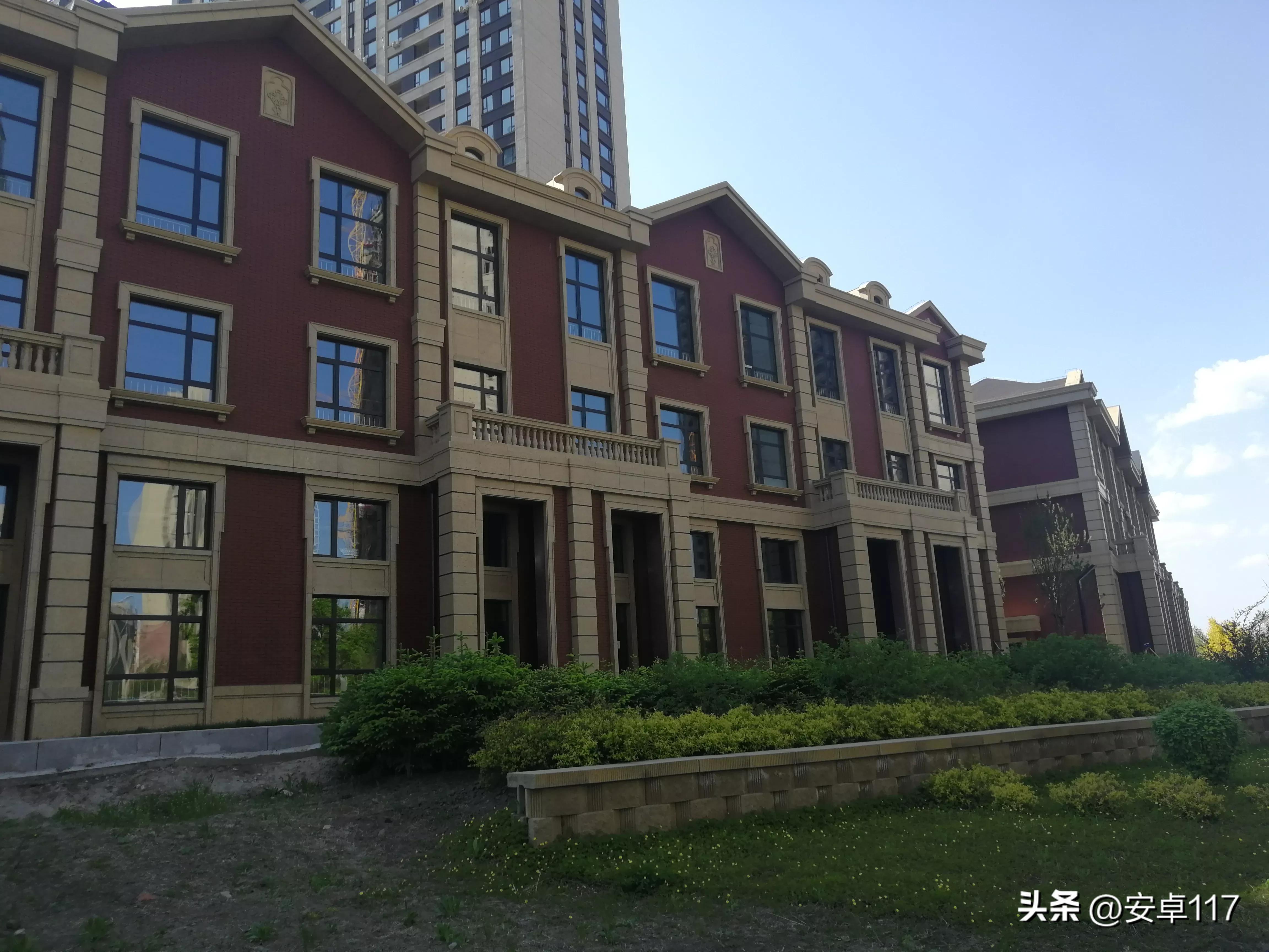 迪卡侬宝山店,迪卡侬松北店怎么样