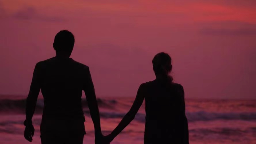 短篇小说古董店,短篇小说平台要求首发的有哪些