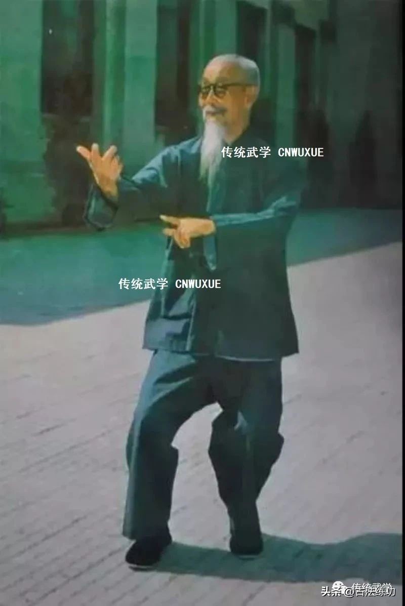 太极松身功教学,练松功的正确方法