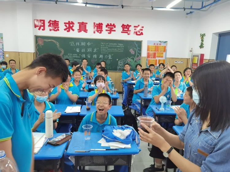 瞧！石家庄九中初一11班的快乐“六一”