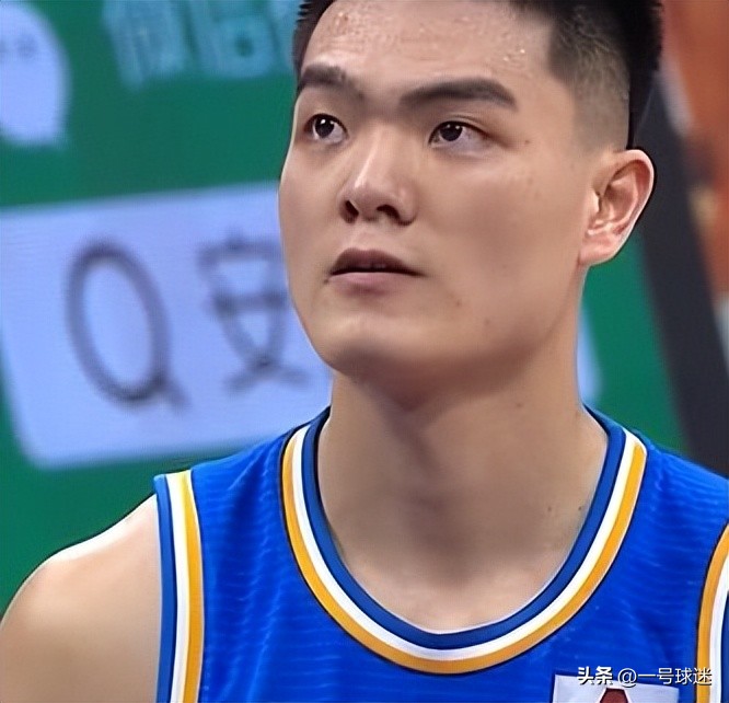 恭喜福建队，超级外援到位，亚洲第一中锋，澳洲小巨人，比周琦强