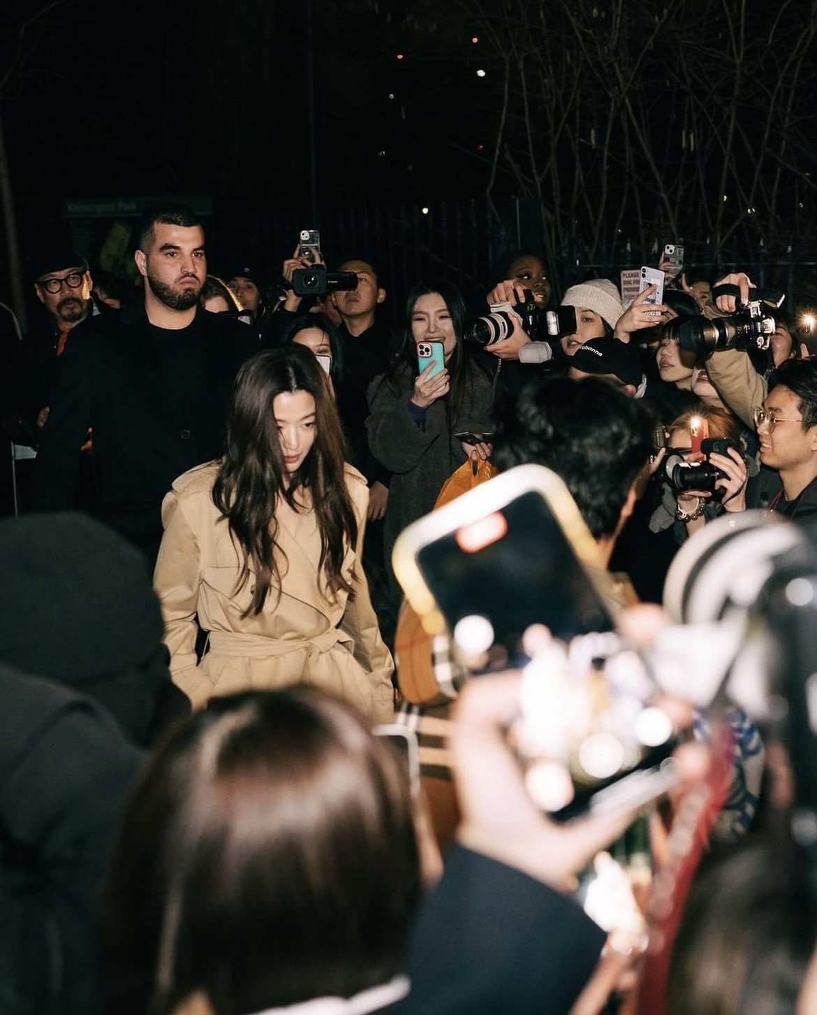 burberry全智贤代言,burberry风衣千颂伊