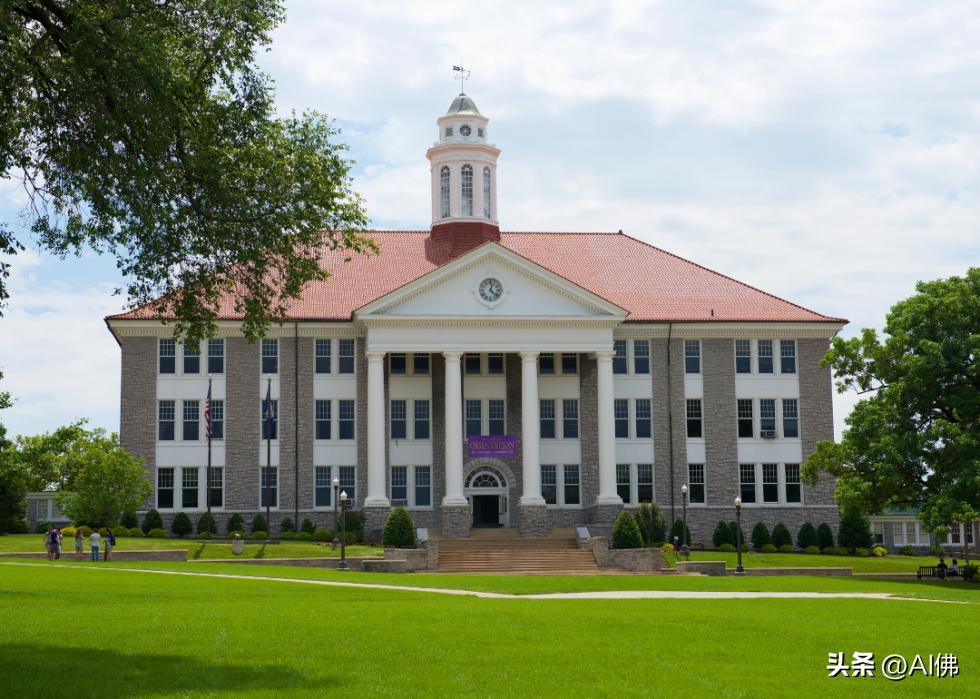 2022美国名校排名前十名大学,2024美国最顶尖的10所公立大学
