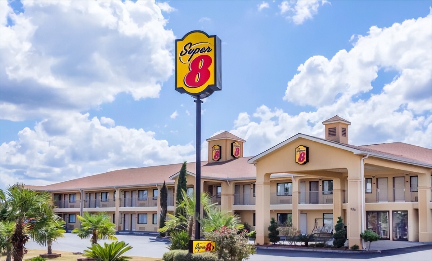 速8酒店加盟费及加盟条件,速8连锁酒店加盟推荐