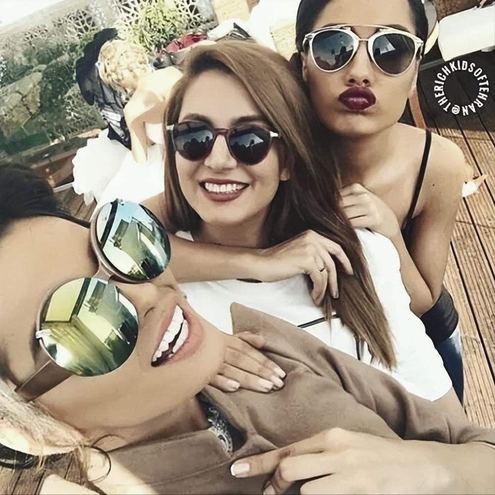 内蒙“白富美”涉嫌淫乱被警方抓获，声称他们7人都是我男朋友！