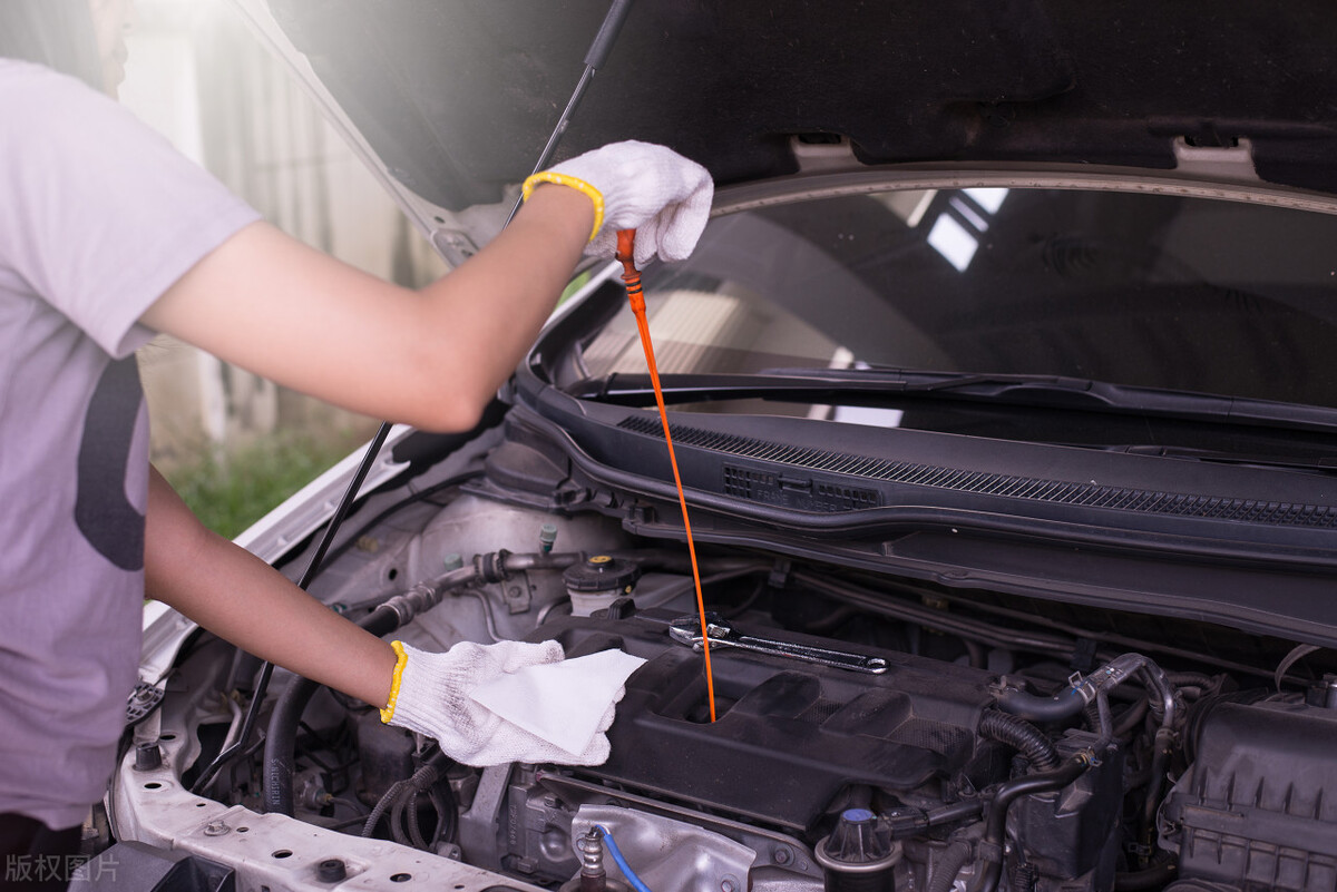 汽车5000公里后多久换一次机油,5000公里换一次机油不算浪费吧