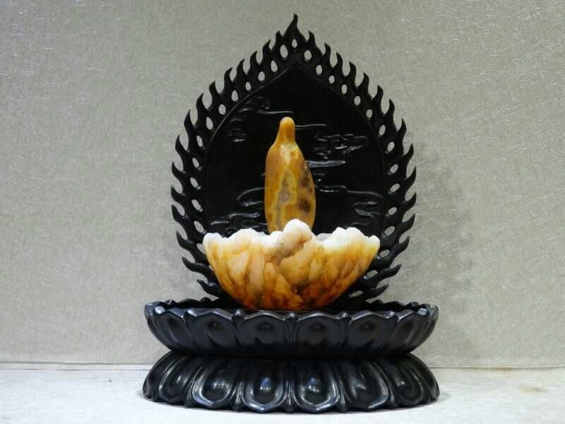 看啊，这些石头已修炼成佛