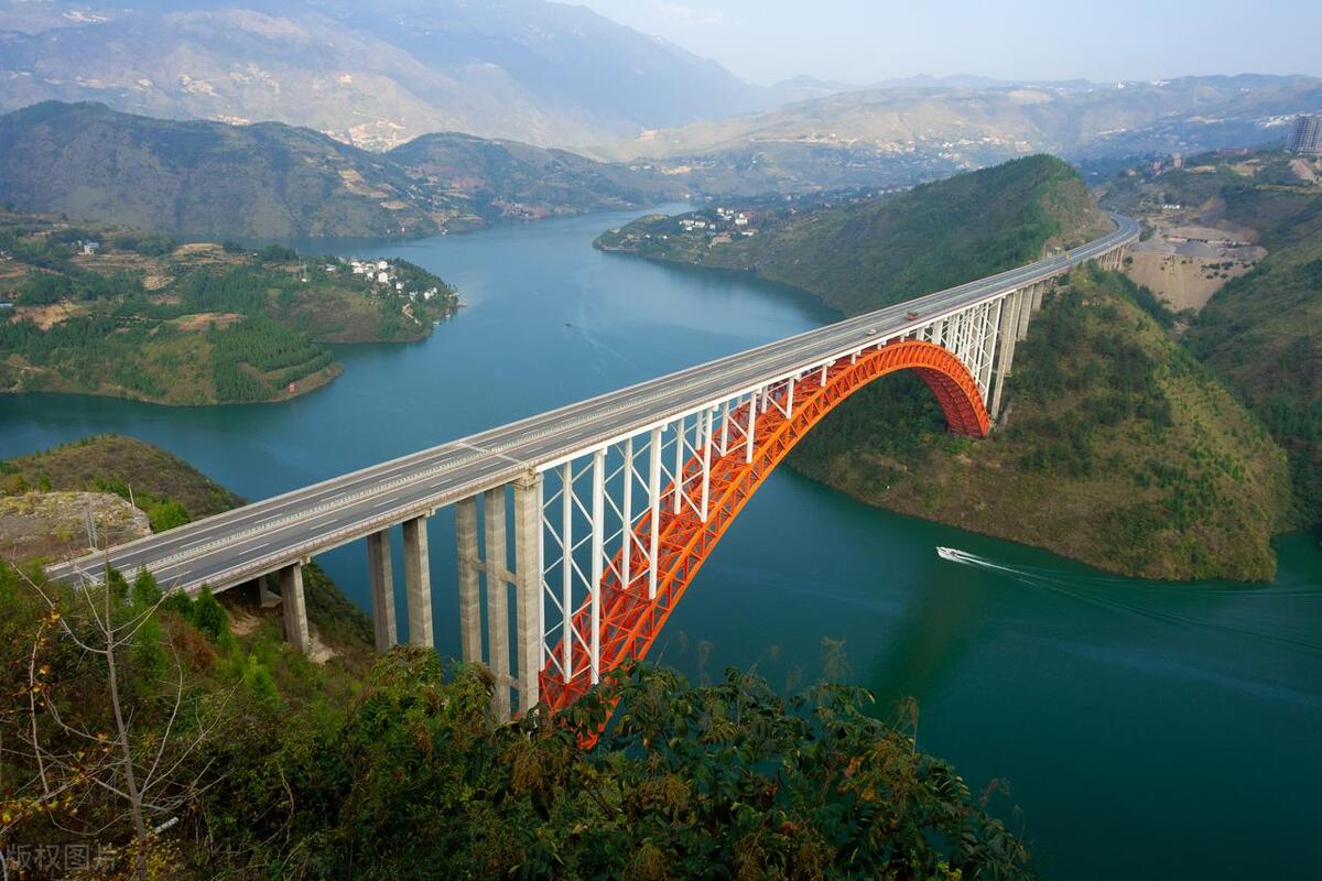 重庆AAAAA级景区有哪些,重庆aaaaa级景区云端廊桥