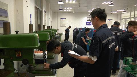 从中职逆袭,职校就业新趋势