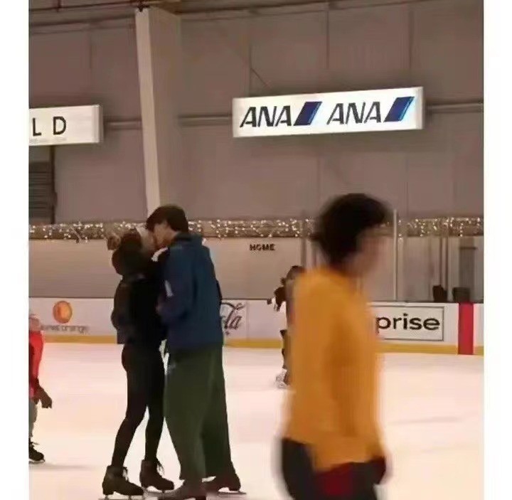 谷爱凌晒身材,谷爱凌大秀身材