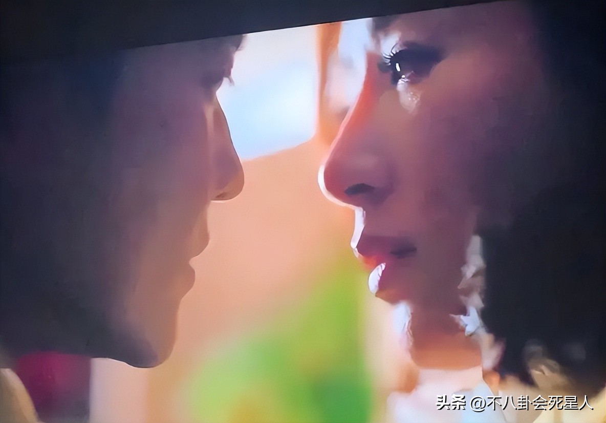 假双眼皮的明星,明星的假脸