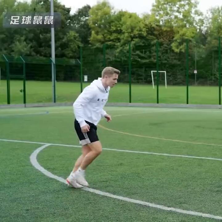 职业足球和业余足球高手的区别,足球欢乐多的视频