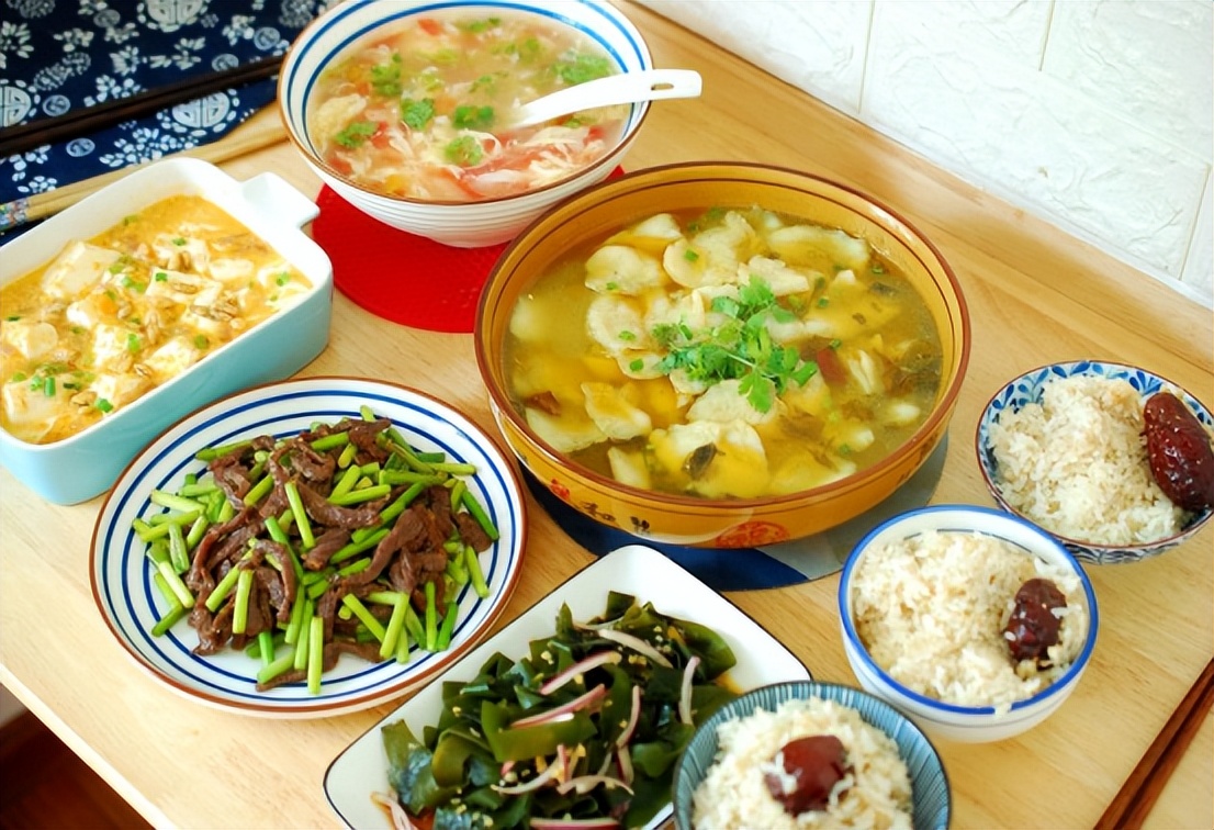 胃药和安眠药相克吗,胃药跟抗生素有冲突吗