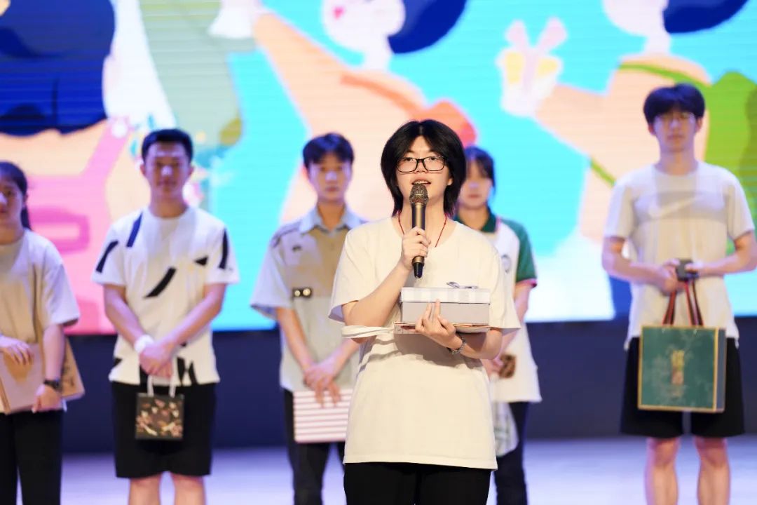 重庆市江北中学毕业典礼|情系江中青云万里