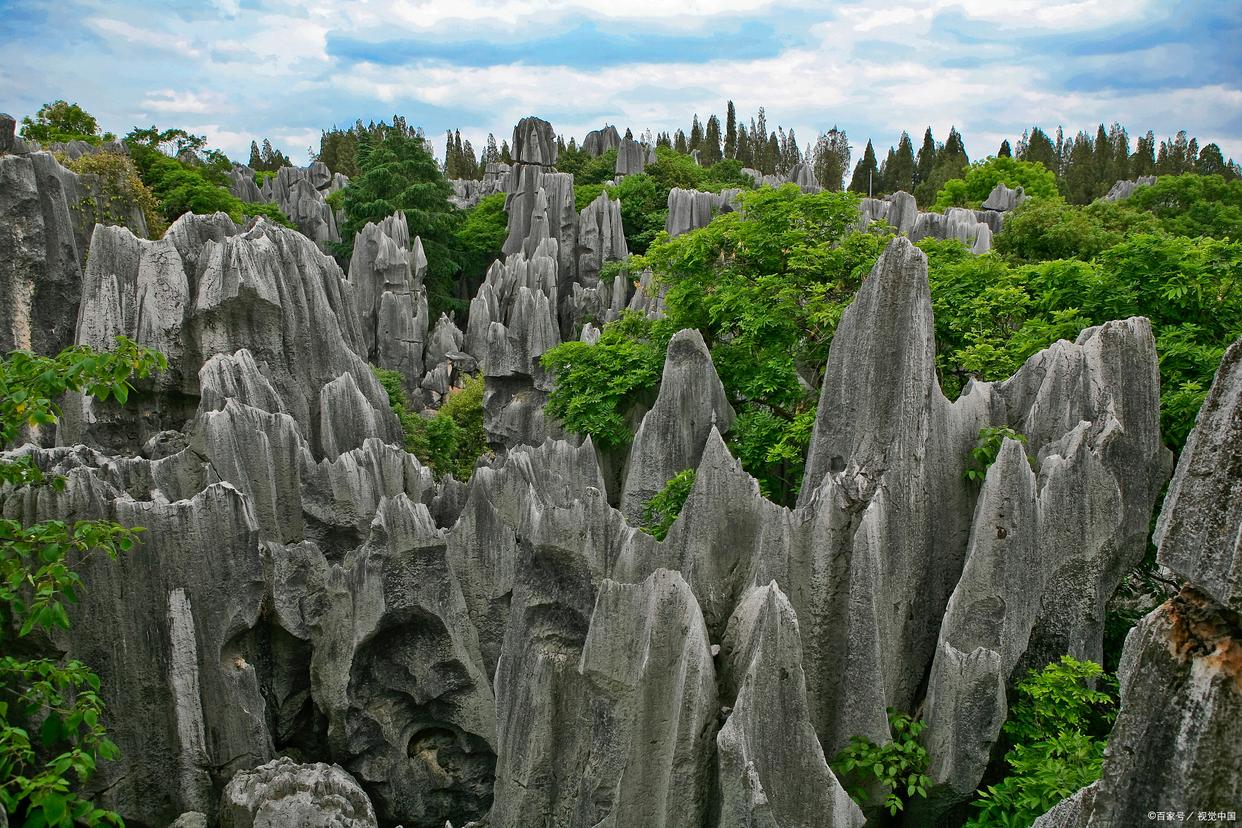 大理古城和丽江古城哪个更推荐,大理古城和丽江古城值得去吗