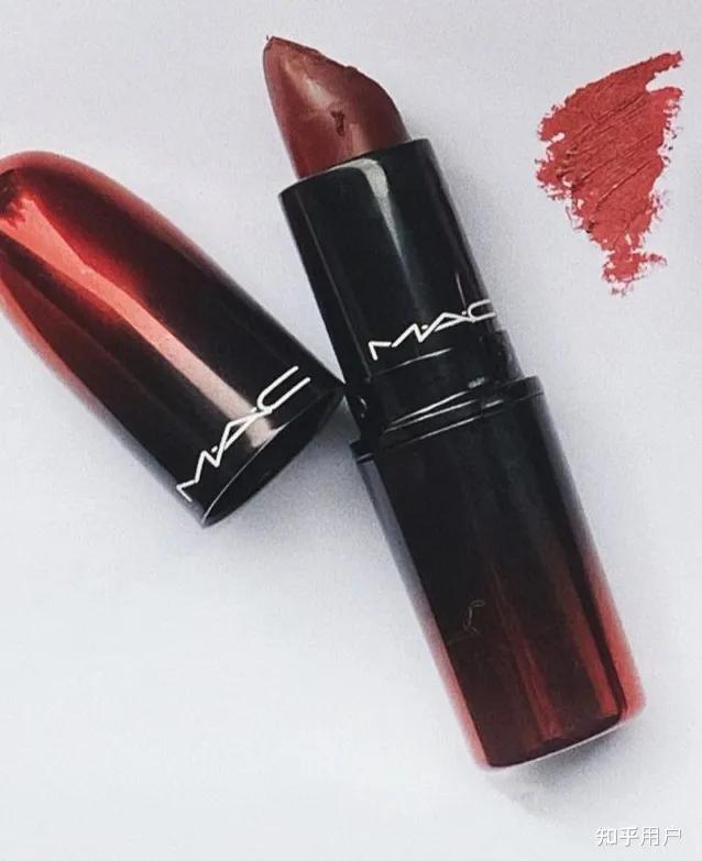 口红什么色号显白又好看春夏,有哪些显白的口红颜色好看