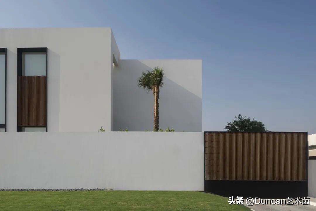 VSHDDesign质朴优雅|谁说迪拜都是土豪金